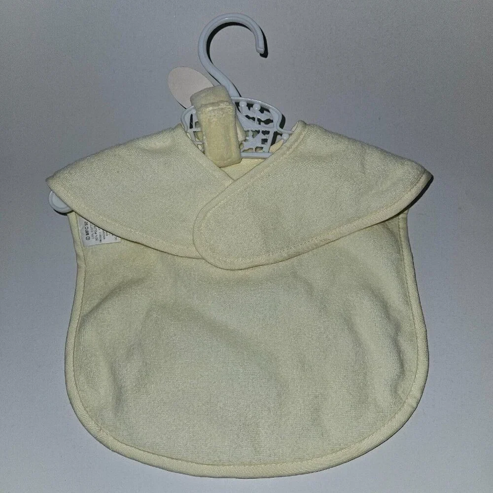 NOS Cribmates Yellow Bib Wrist Rattle Baby Gift Lot Teddy Bear Duck VTG